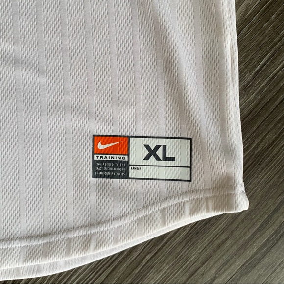 Mens Nike Team Training Duel Color Shirt - Picture 5 of 7